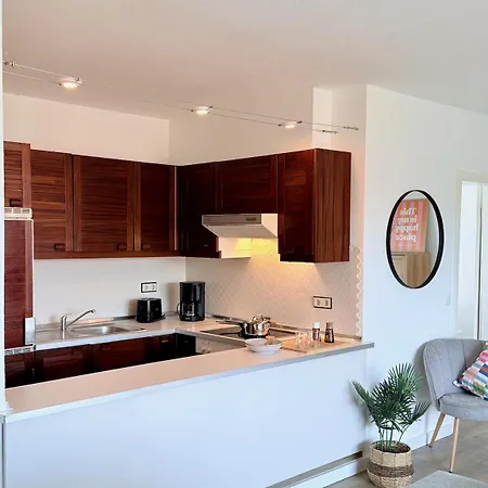 Sonnenbalkon, Strandnah & Gemuetlich - Ideal Fuer 2-3 Personen - Family & Friends Hygge Apartment *